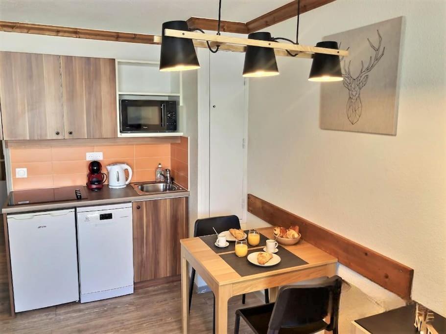 *Nouveau* Pied Des Pistes * Piscine Ext. Chauffee* Alpe d'Huez Luaran gambar
