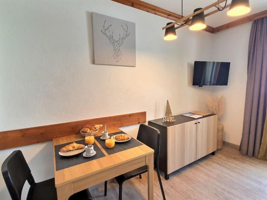 *Nouveau* Pied Des Pistes * Piscine Ext. Chauffee* Alpe d'Huez Luaran gambar